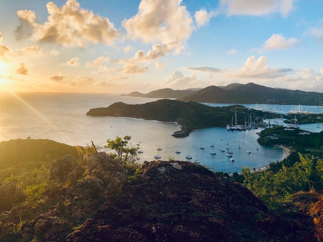 Wakacje na Karaibach: Odkryj piękno Turks i Caicos!