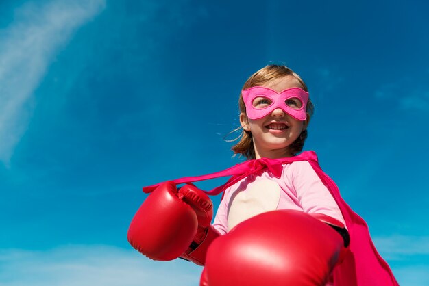Jak stworzyć idealny kostium superbohatera dla swojego dziecka?